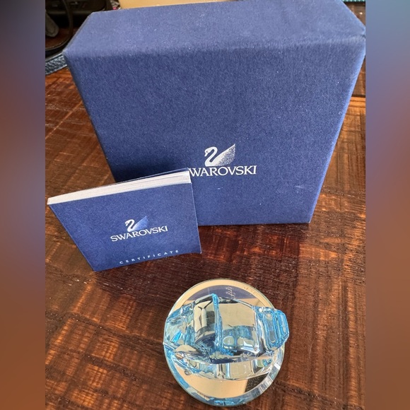 NEW SWAROVSKI Crystal Little Companion DIEGO the DOLPHIN 680508 COA Retired🐬 - Picture 6 of 7